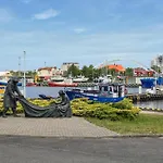 Gorgeous In Apartment *