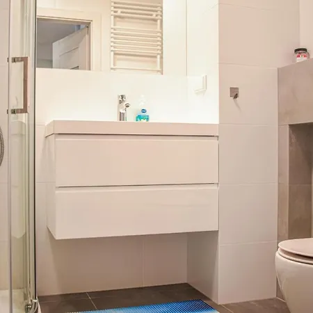 Gorgeous In Apartment