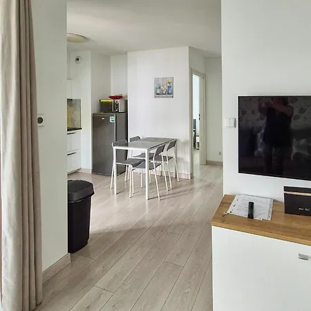 Apartment 1 Bedroom Awesome In Kolobrzeg
